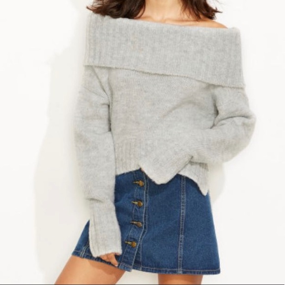 Oversized off shoulder wool sweater 🎃 - Picture 1 of 2